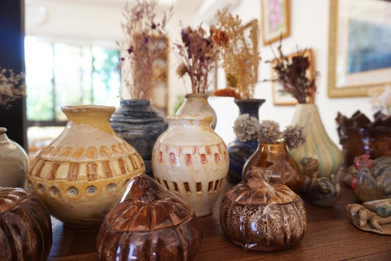 Pottery Flower B&B จี๋จี๋ ภายนอก รูปภาพ