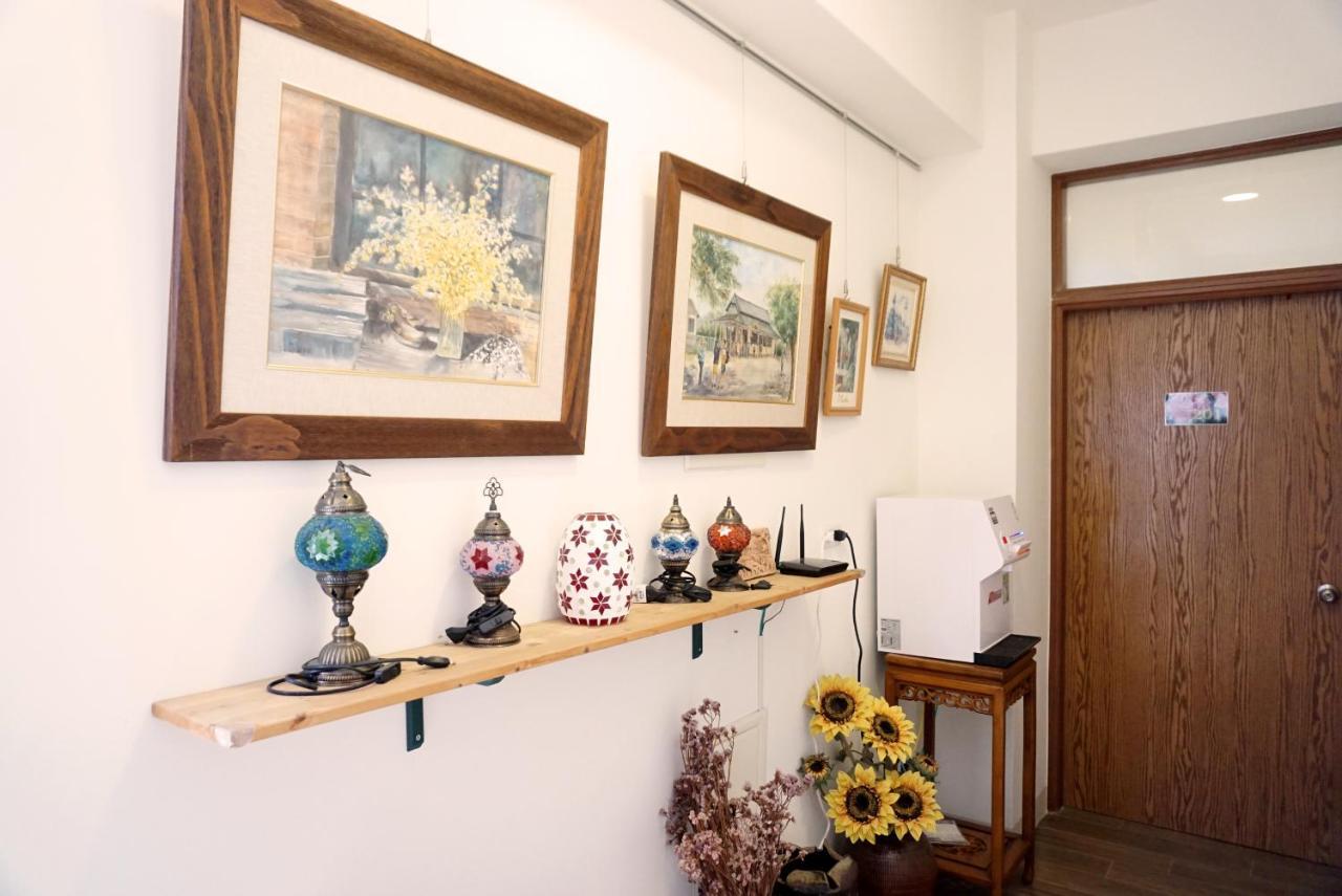 Pottery Flower B&B จี๋จี๋ ภายนอก รูปภาพ