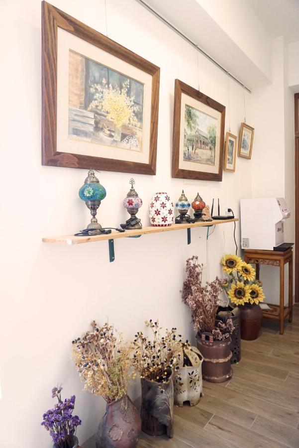 Pottery Flower B&B จี๋จี๋ ภายนอก รูปภาพ