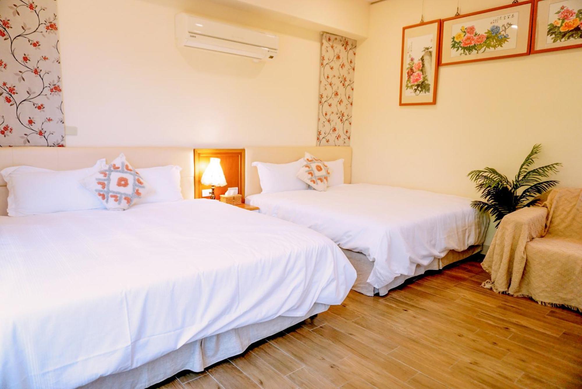 Pottery Flower B&B จี๋จี๋ ภายนอก รูปภาพ